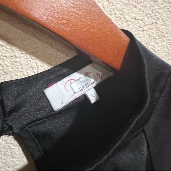 Parker black Cianni Cascading Ruffle long sleeve blouse - Picture 6 of 9